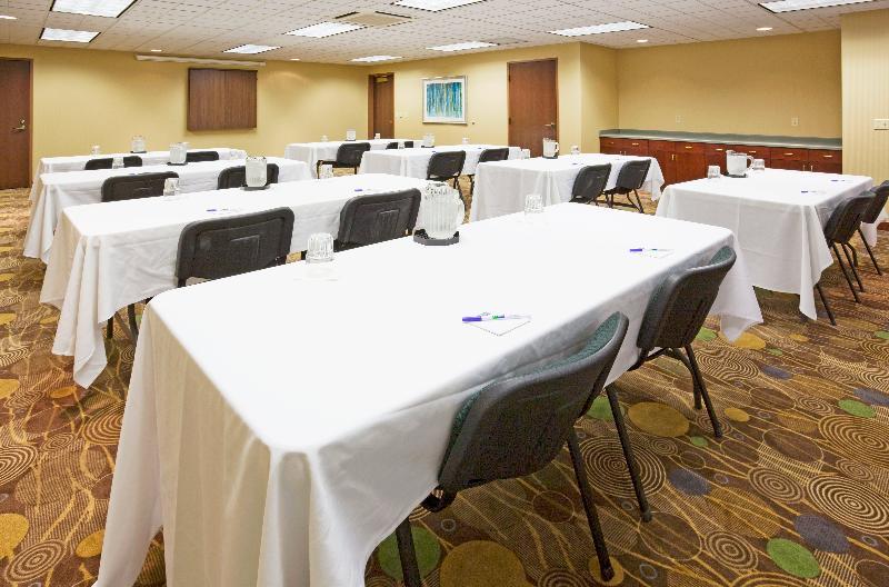 Holiday Inn Express Hotel & Suites-St. Paul By Ihg Vadnais Heights Exterior photo